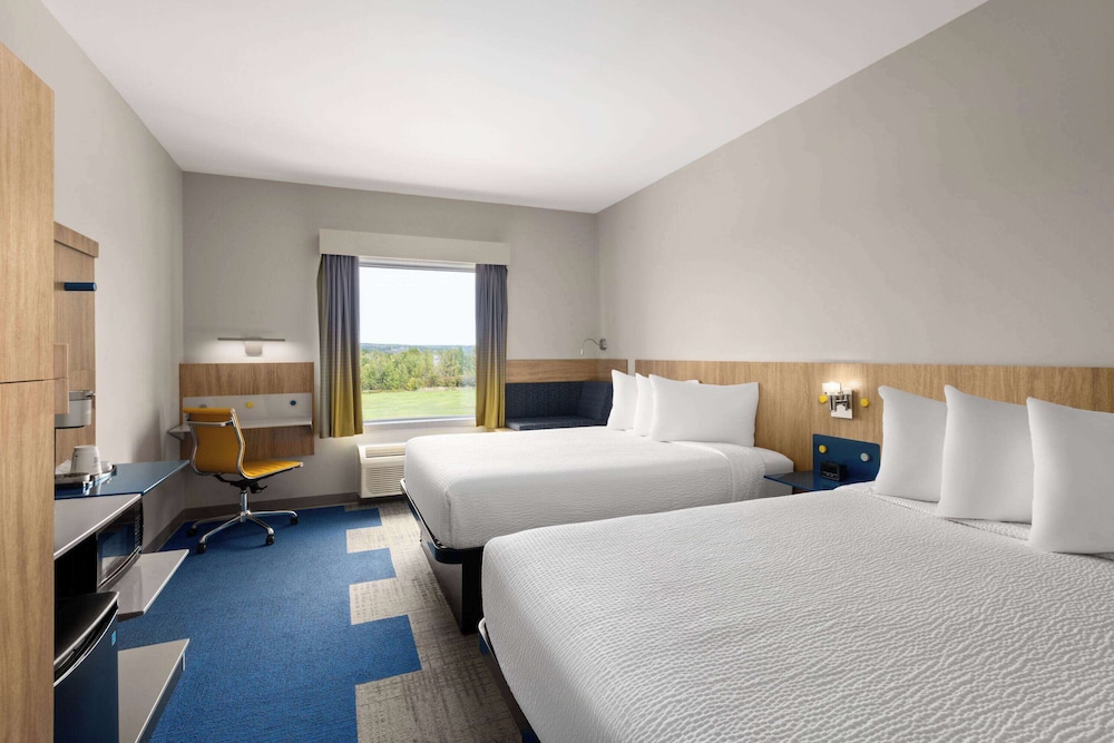 ROOM, 2 QUEEN BEDS