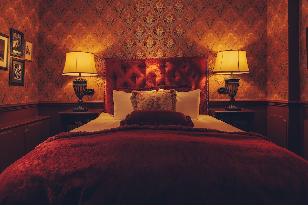Hotel Pigalle 44/71
