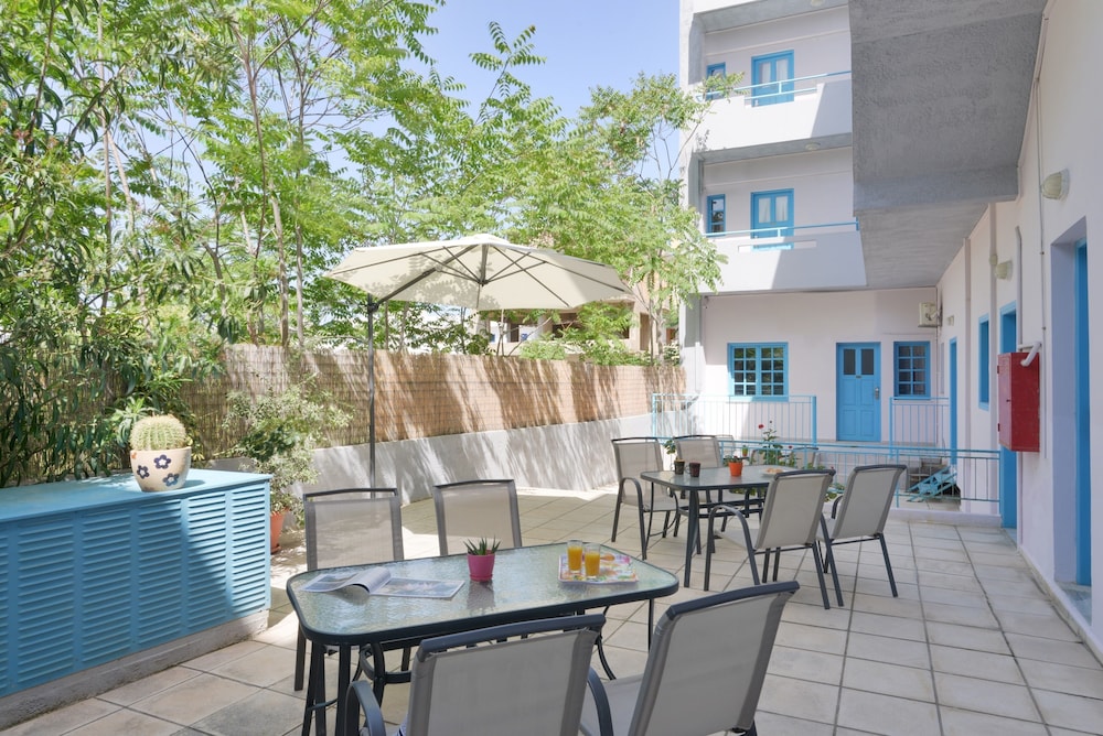 Erofili Apartments 52/72