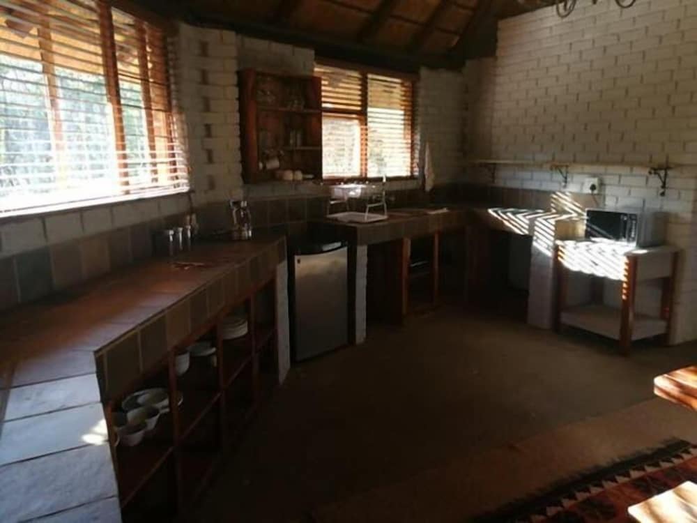 Thandile Country Lodge 16/21