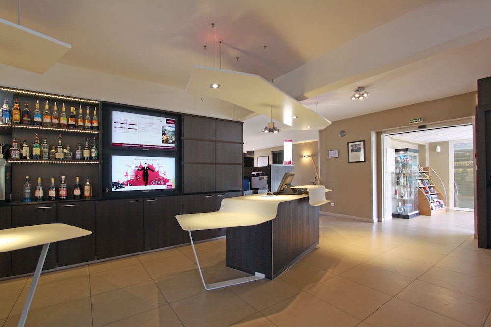 Mercure Luxeuil Les Bains Hexagone 7/71