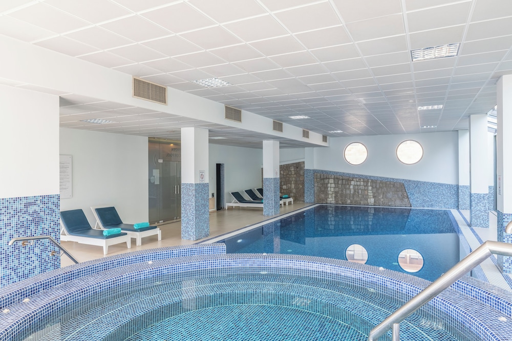 Iberostar Waves Bellevue 41/74
