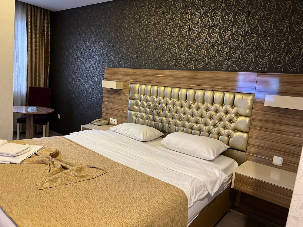 Grand Ezel Hotel 23/50