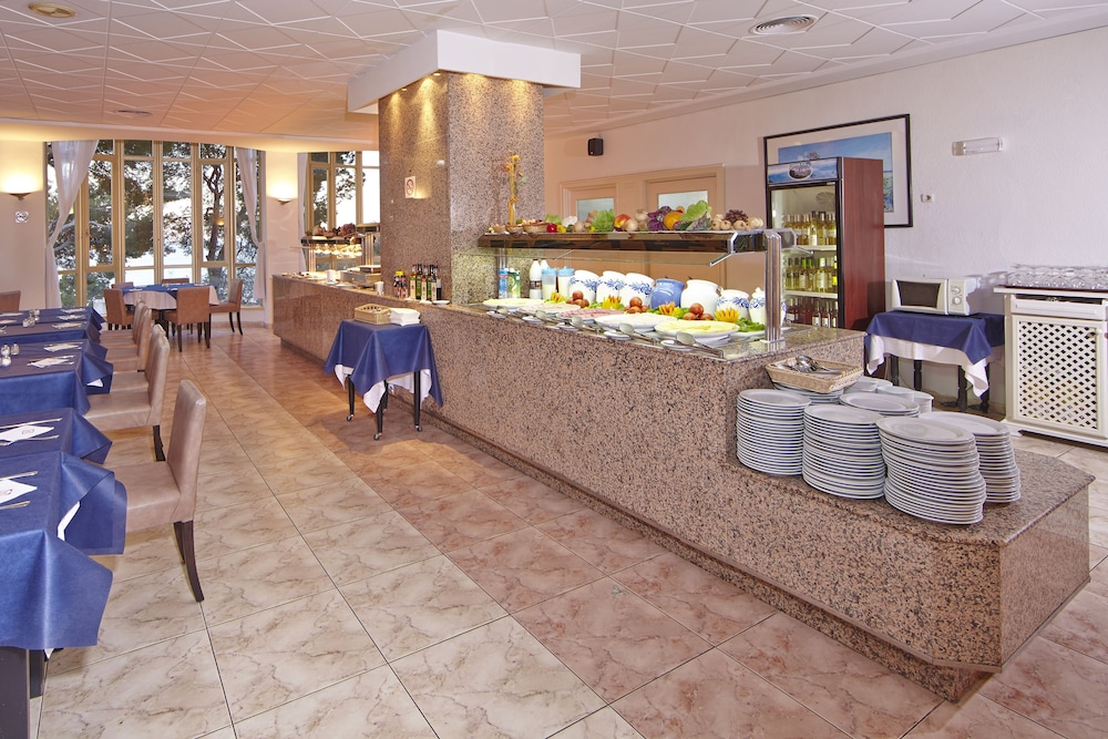 Blue Bay Hotel 6/31