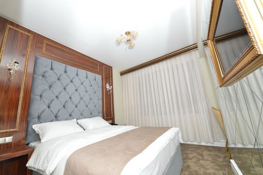 Sahra Airport Hotel 28/56
