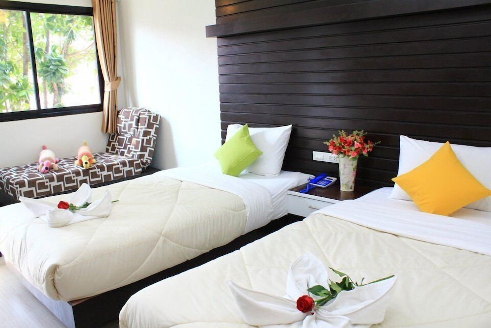 Huay Kaew Palace 2 23/64