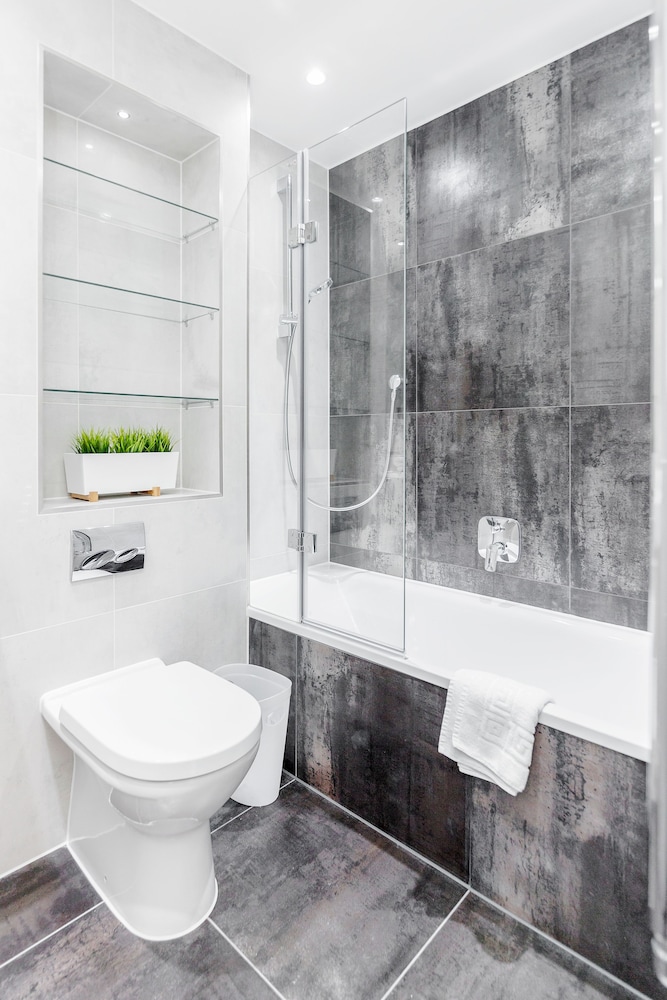 Roomspace Apartments -Walpole Court 43/50