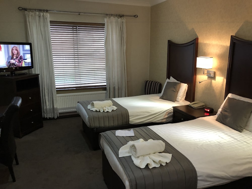 Wessex Hotel 3/24