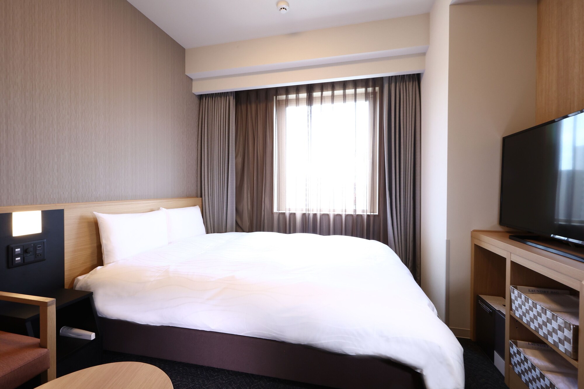 STANDARD, DOUBLE BED