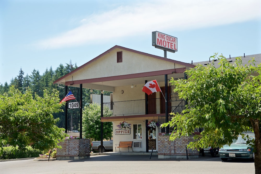 King Oscar Motel 3/55