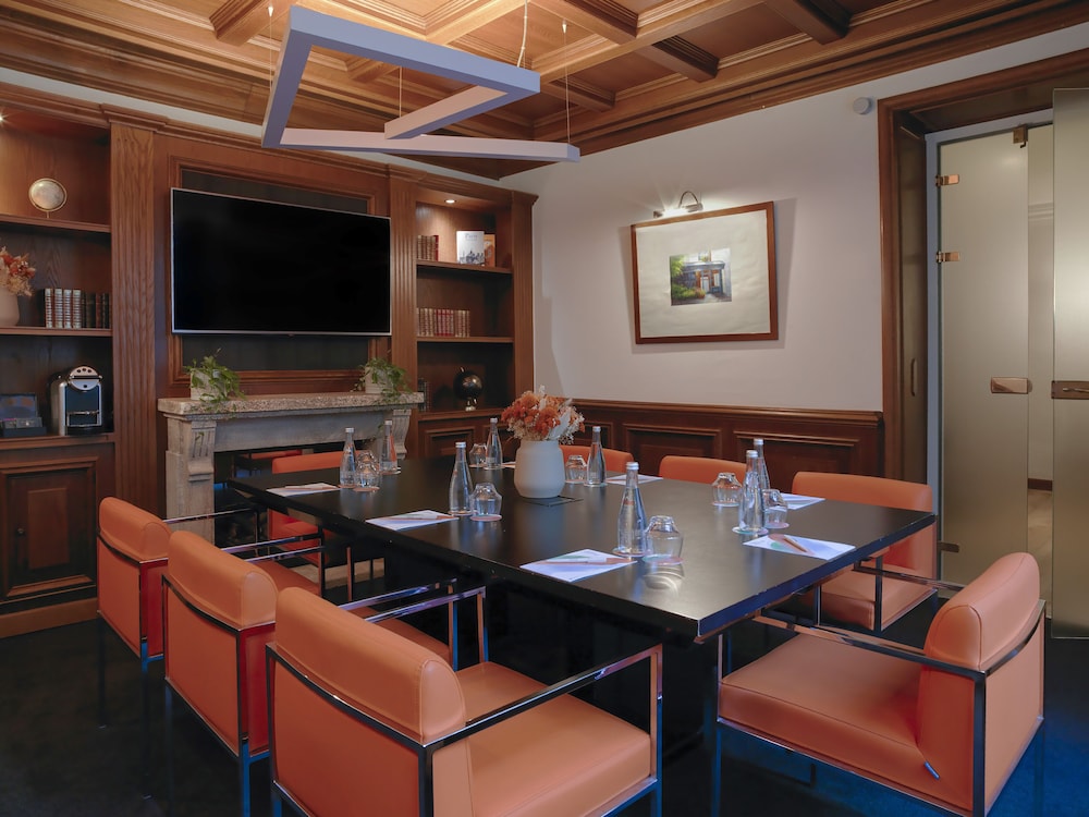Melia Paris Champs Elysees 55/61