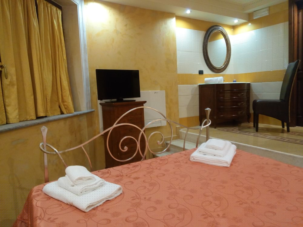 Hotel Villa Antica Tropea 35/50