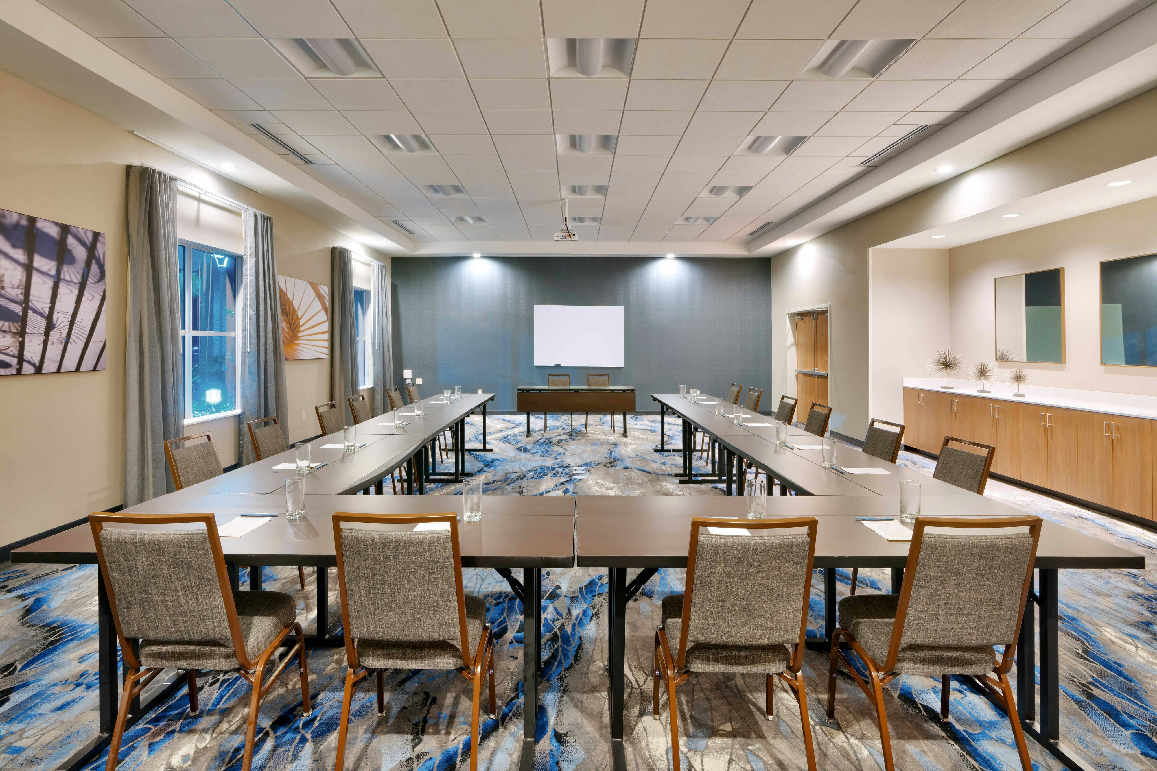Fairfield Inn Suites Rockport 47/53