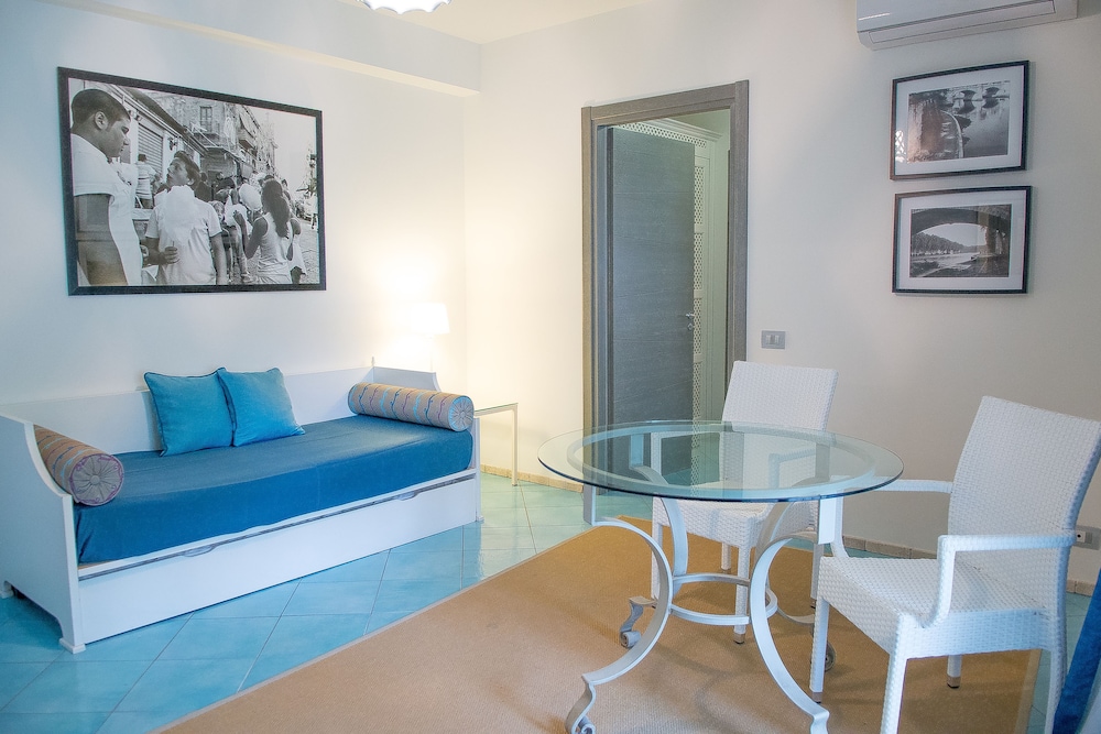 Hotel Cutimare 20/50
