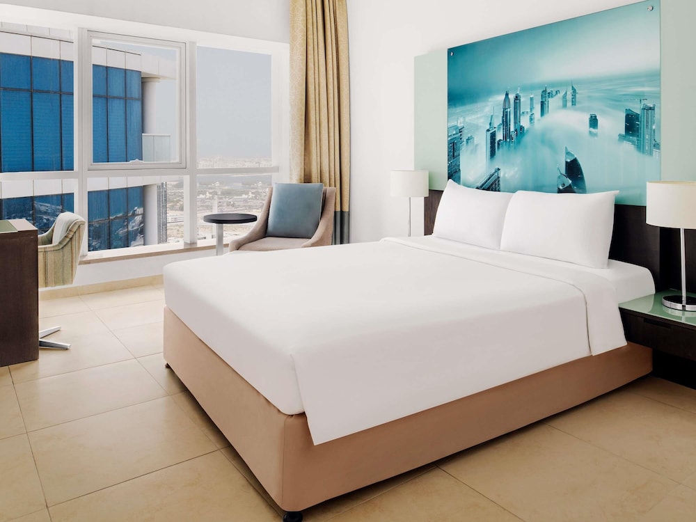 3 BEDROOMS, APARTMENT