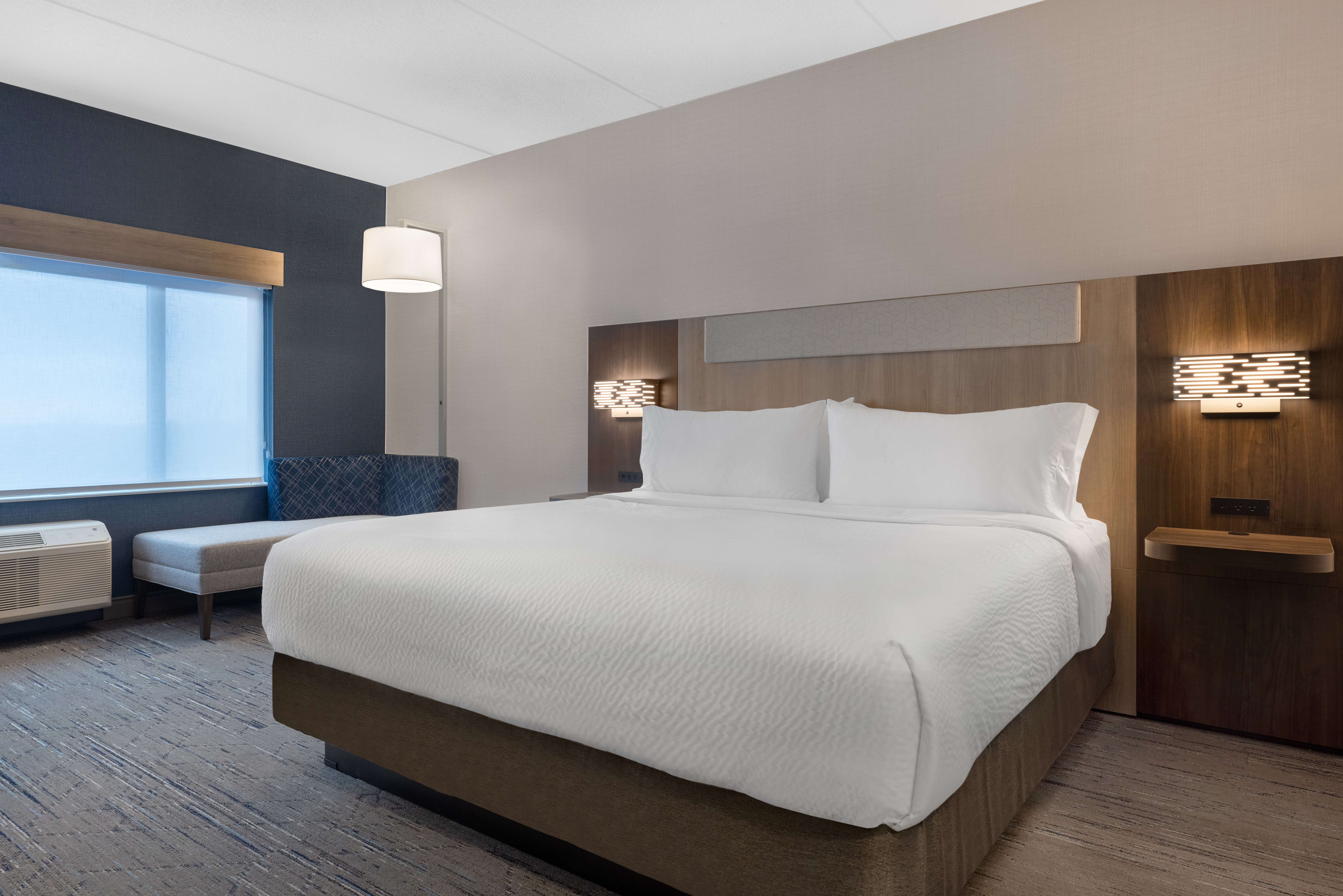 Holiday Inn Express & Suites St Thomas 17/50