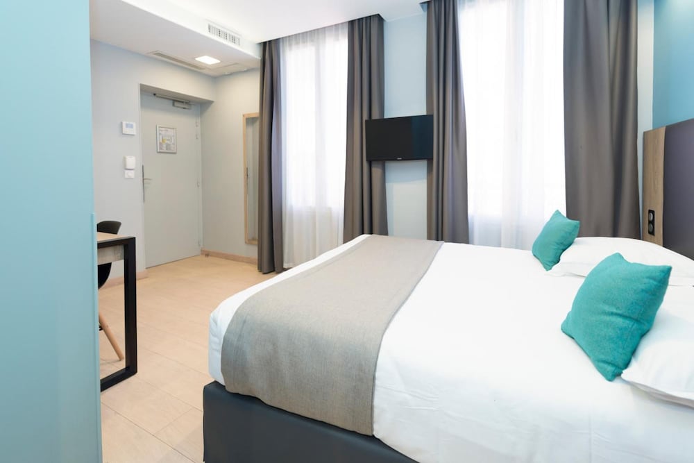 Grand Hotel Clichy 34/61