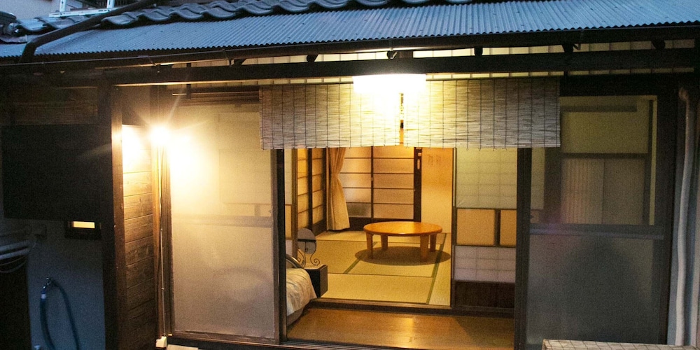 Kyounoyado Hana Nishijin (ex Guesthouse Hana) 39/50
