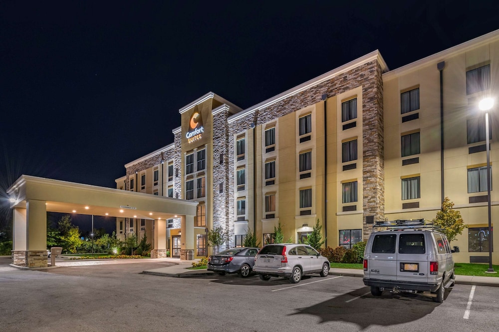 Comfort Suites Columbus Airport 7/43