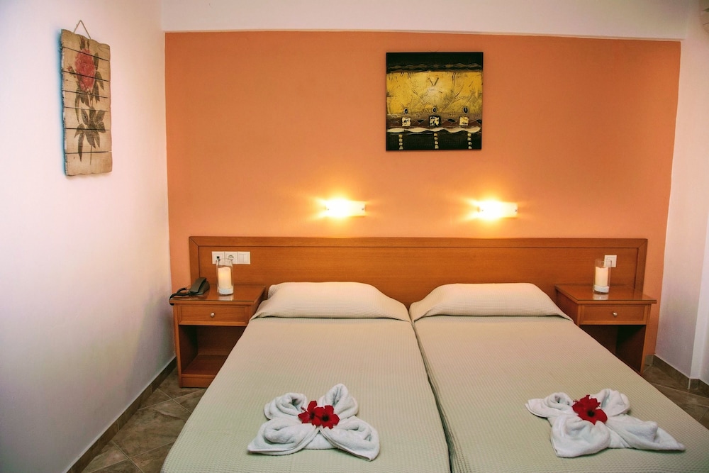 Hotel Ippolity Village 25/71