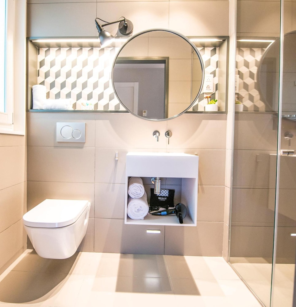 Ona Hotels Mosaic 44/50