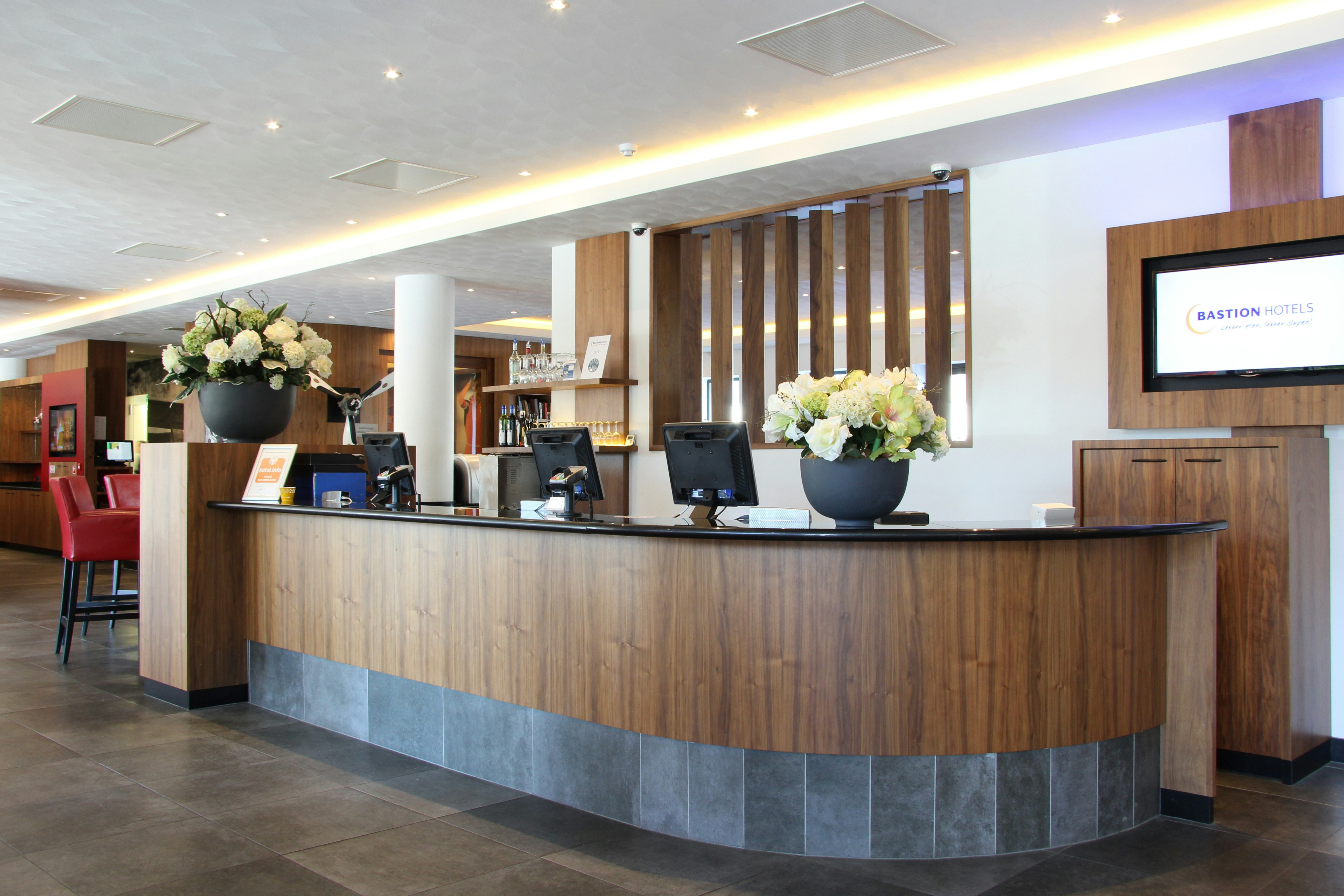 Bastion Hotel Amsterdam Airport 5/35