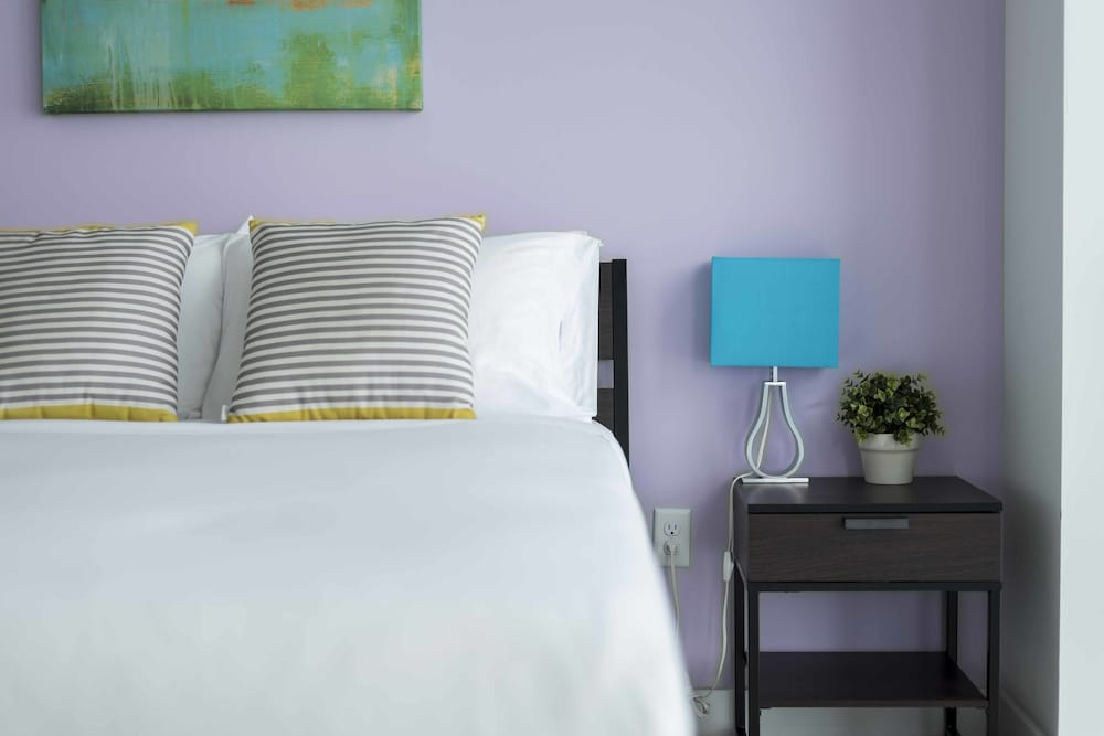 Dharma Home Suites Miami At Monte Carlo 17/53