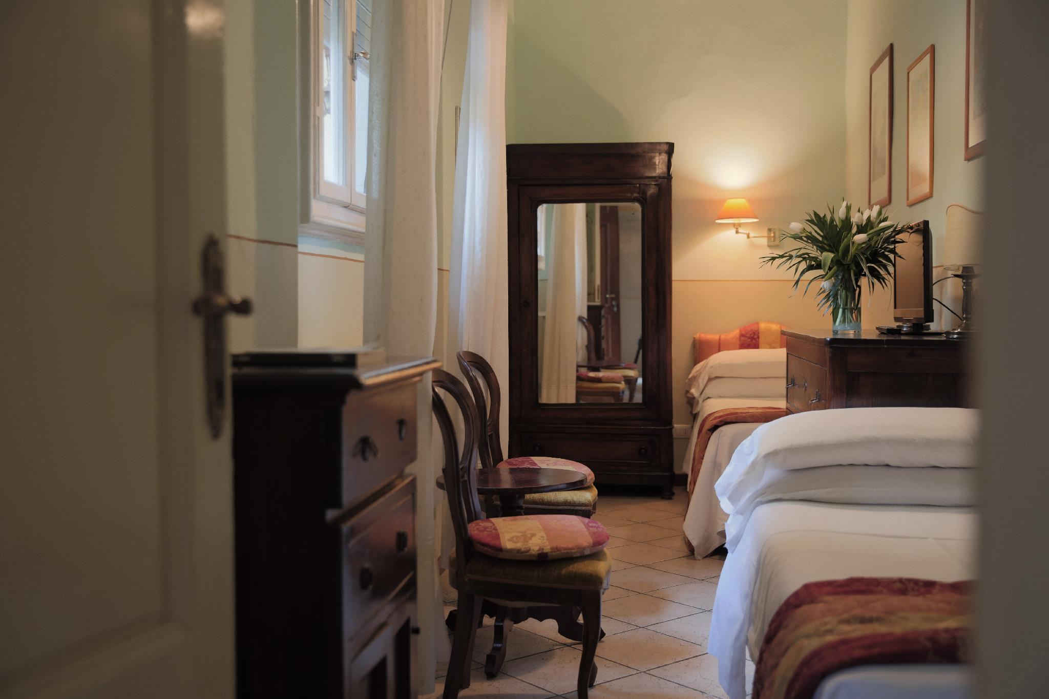 Connecting, Double Bed, Annex