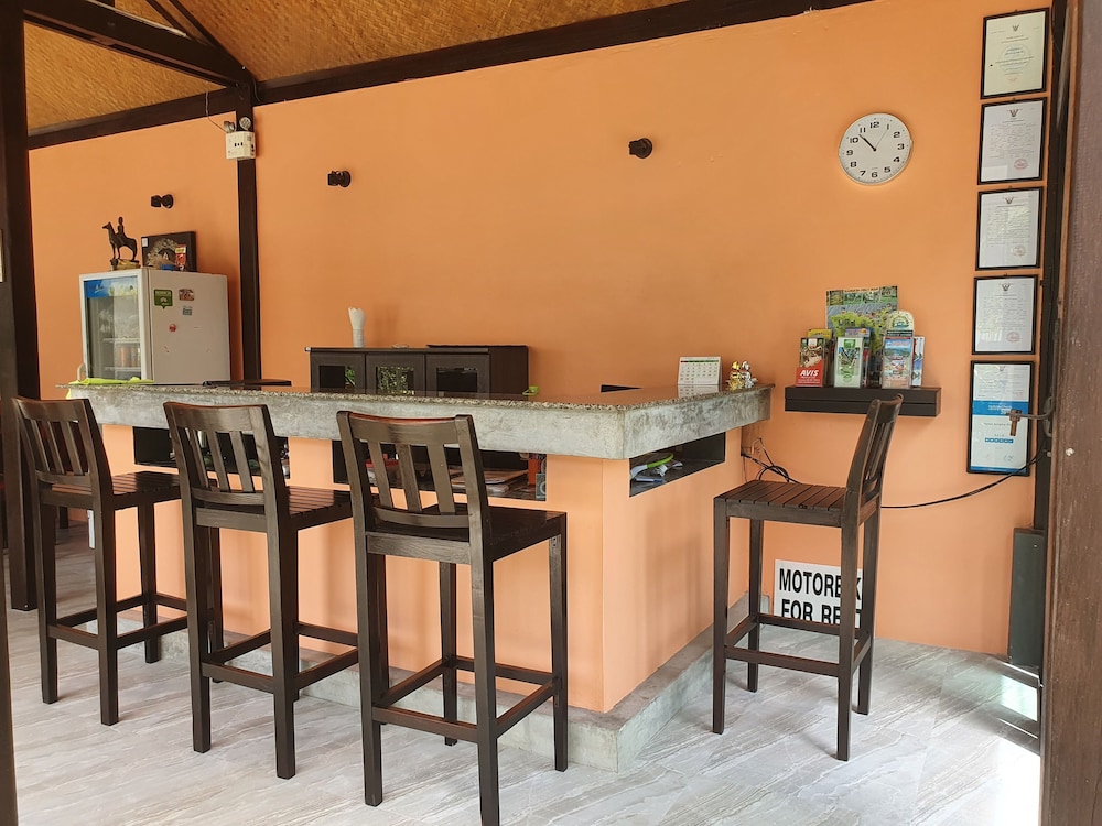 Ampha Place Hotel 36/53