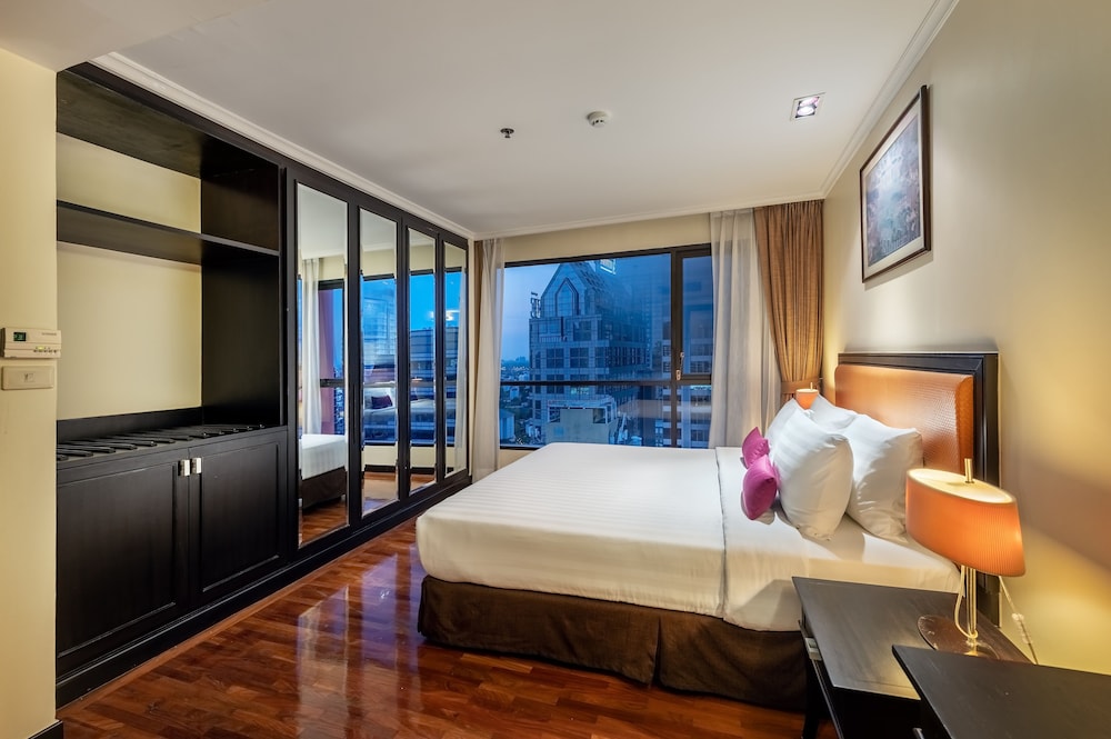 Bandara Silom Suites, Bangkok 43/78