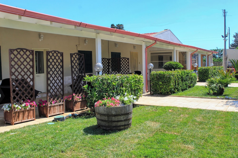 Tenuta Paifer 17/19