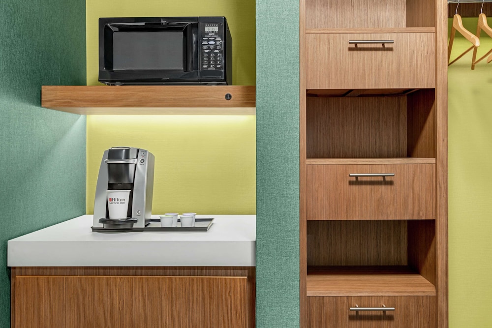 Hilton Garden Inn Kitchener-Cambridge 42/43