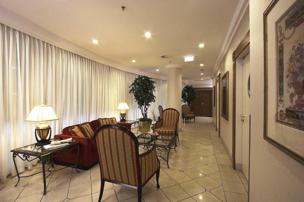 Marriott Millennium Court Executive Apartments Budapest 28/30