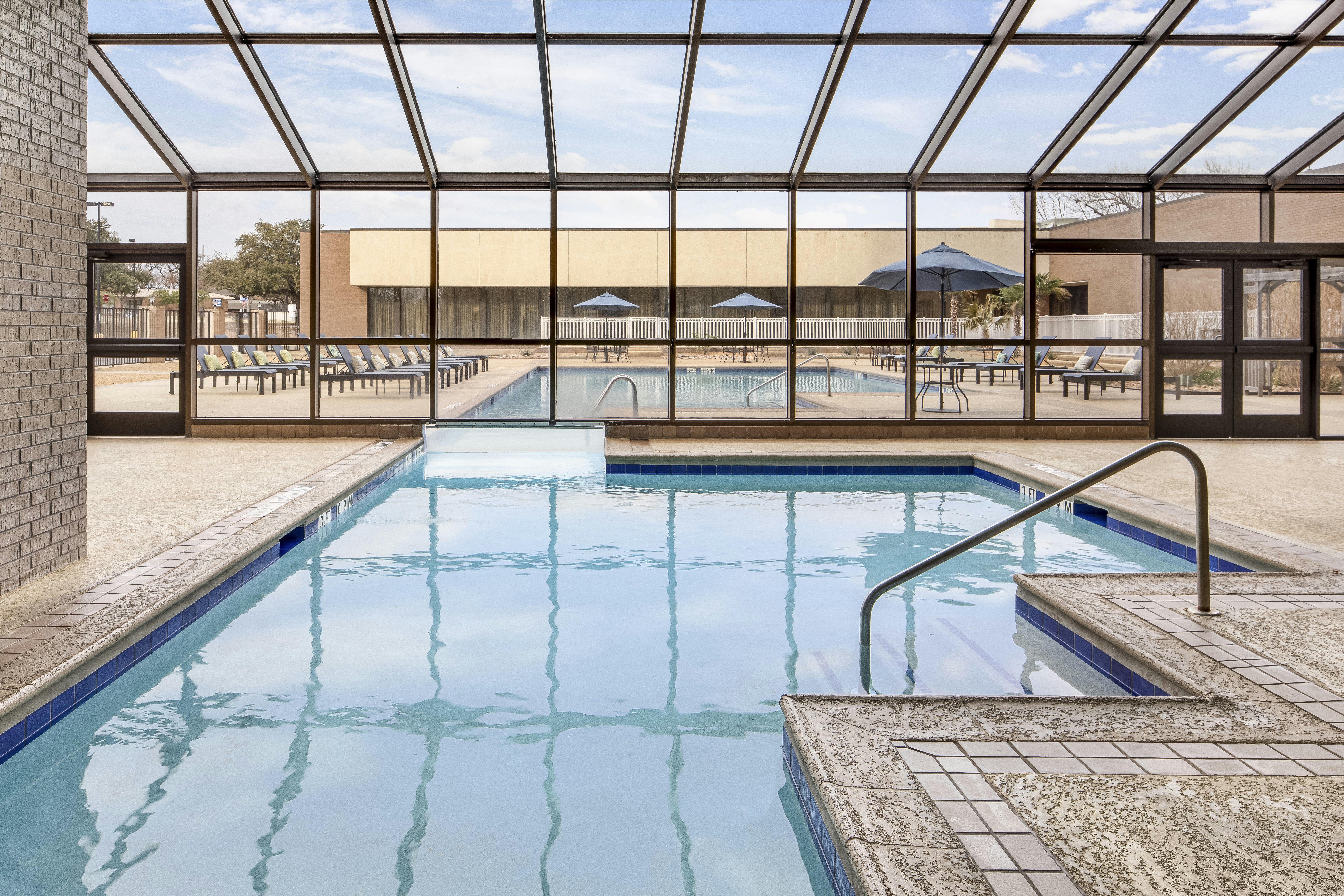 Hilton Arlington, TX 24/51