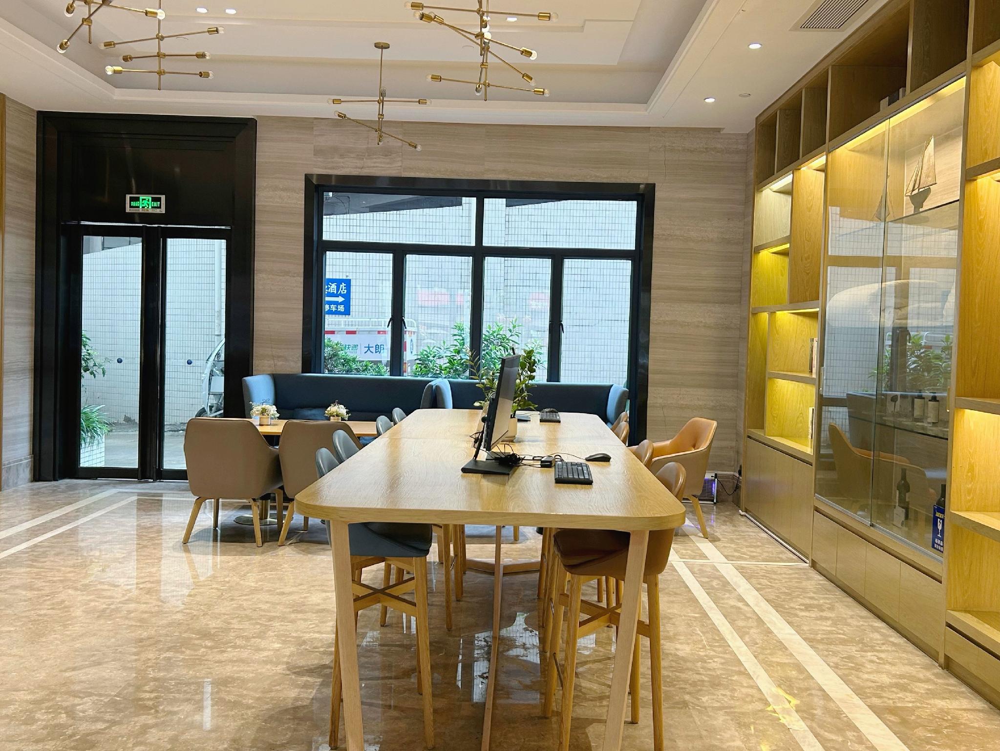 Kyriad Marvelous Hotel (Dongguan Dalang Textiles Exhibition Center) 32/42