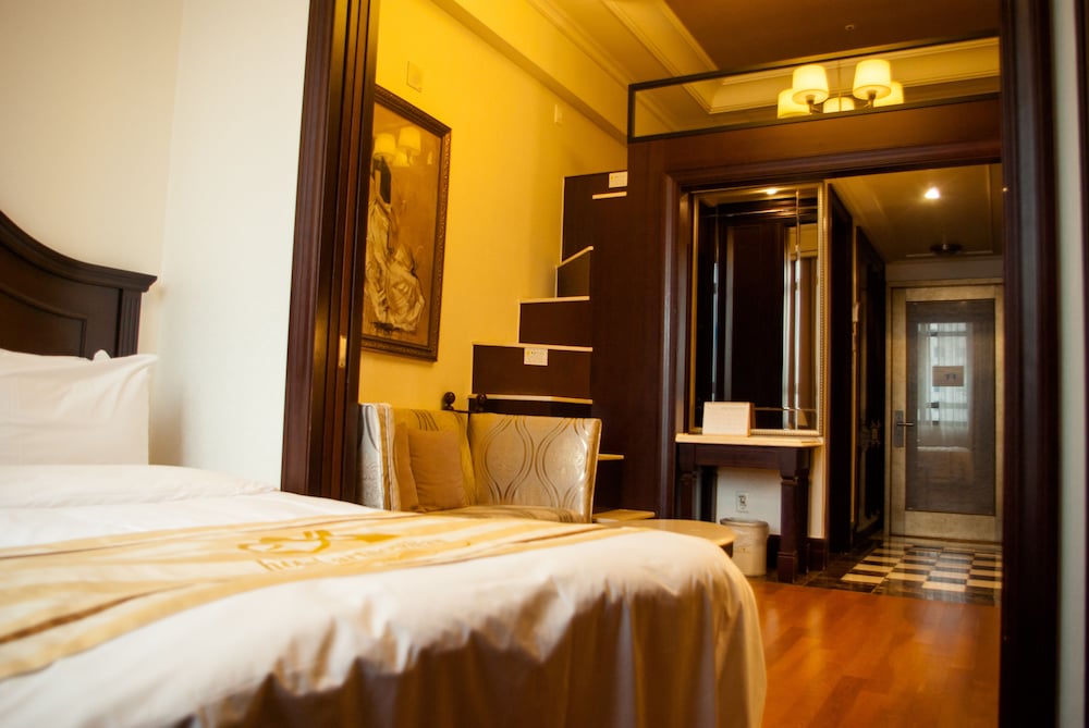 Yeoksam Artnouveau City Hotel and Residence 24/62