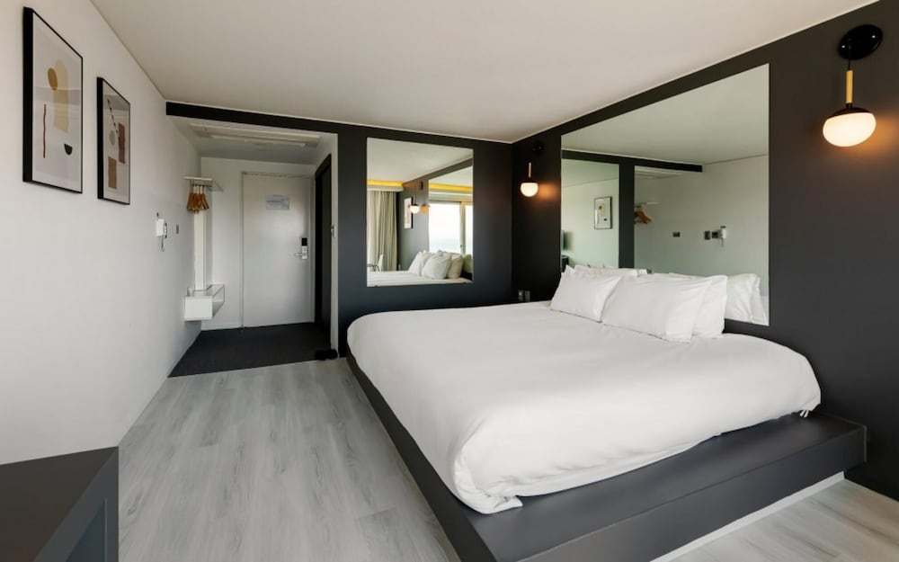 Pampas Hotel Jeju 5/16