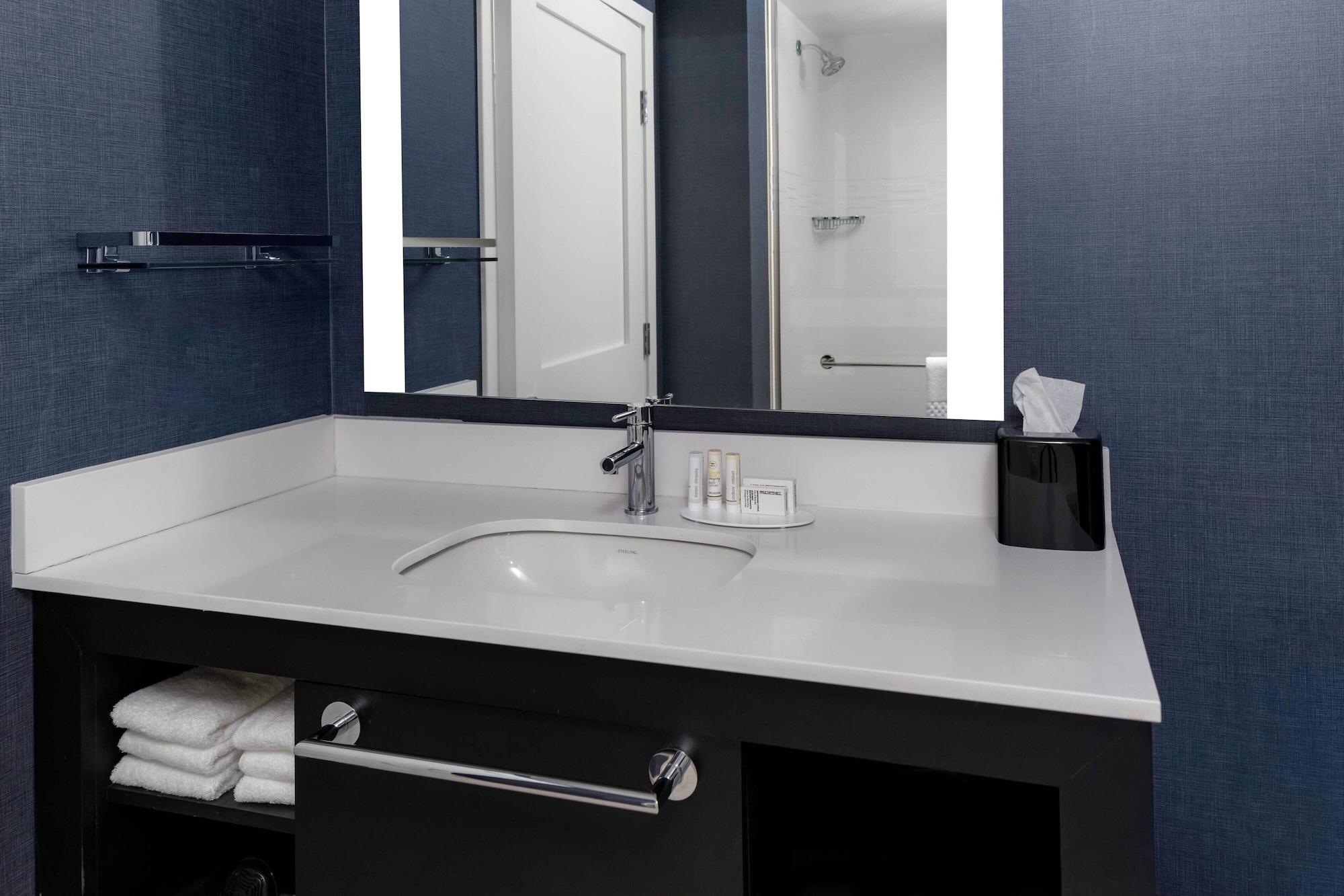 1 Bedroom, Suite