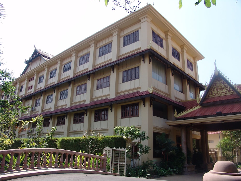SOKHALAY ANGKOR INN 1/35