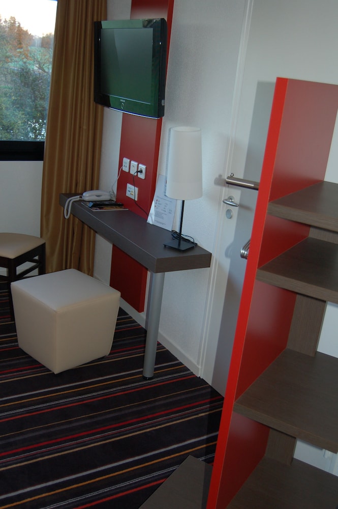Ibis Styles Segre 35/58