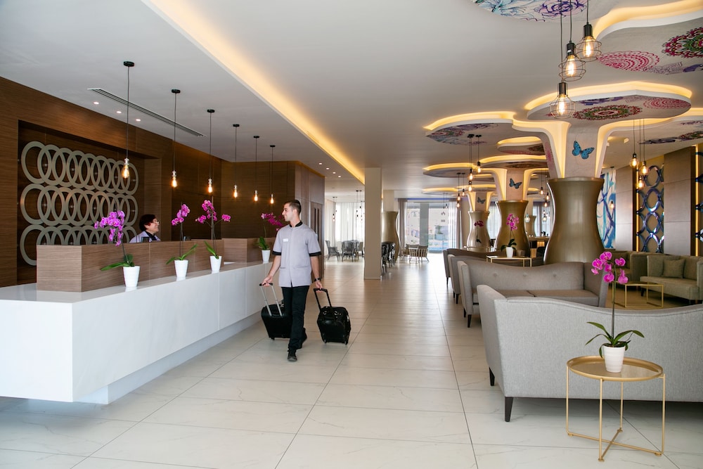 Vangelis Hotel Apartments 18/72