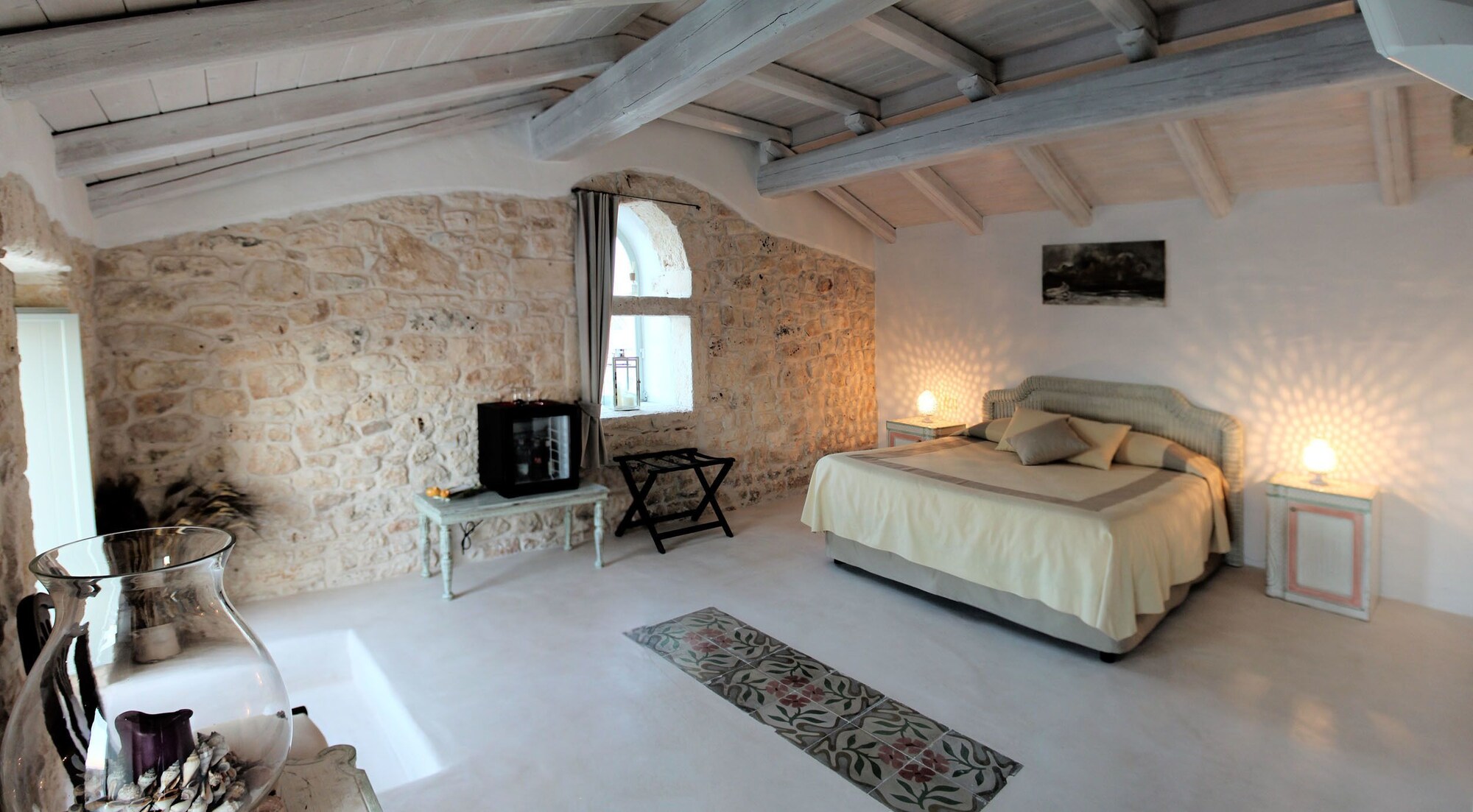 CLASSIC, DOUBLE BED, TERRACE