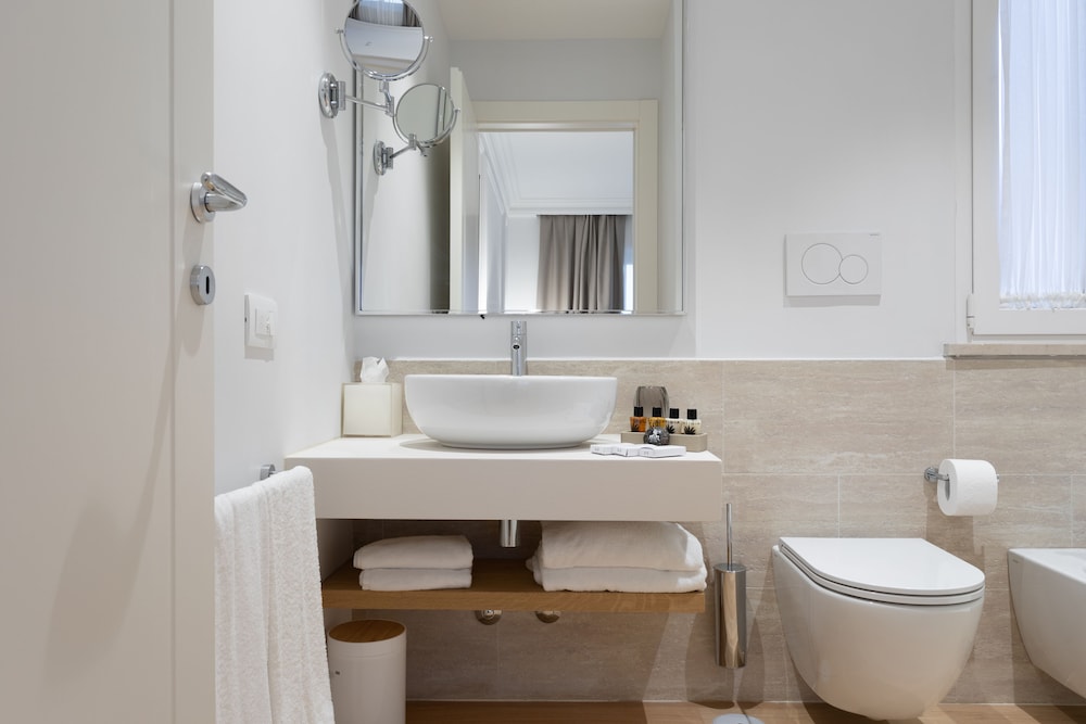 Porto Romano The Marina Resort 42/48
