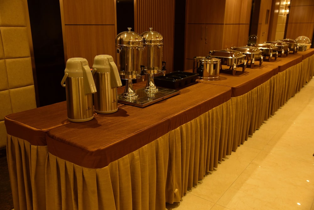 Hotel Grand Serene Mysore photo3
