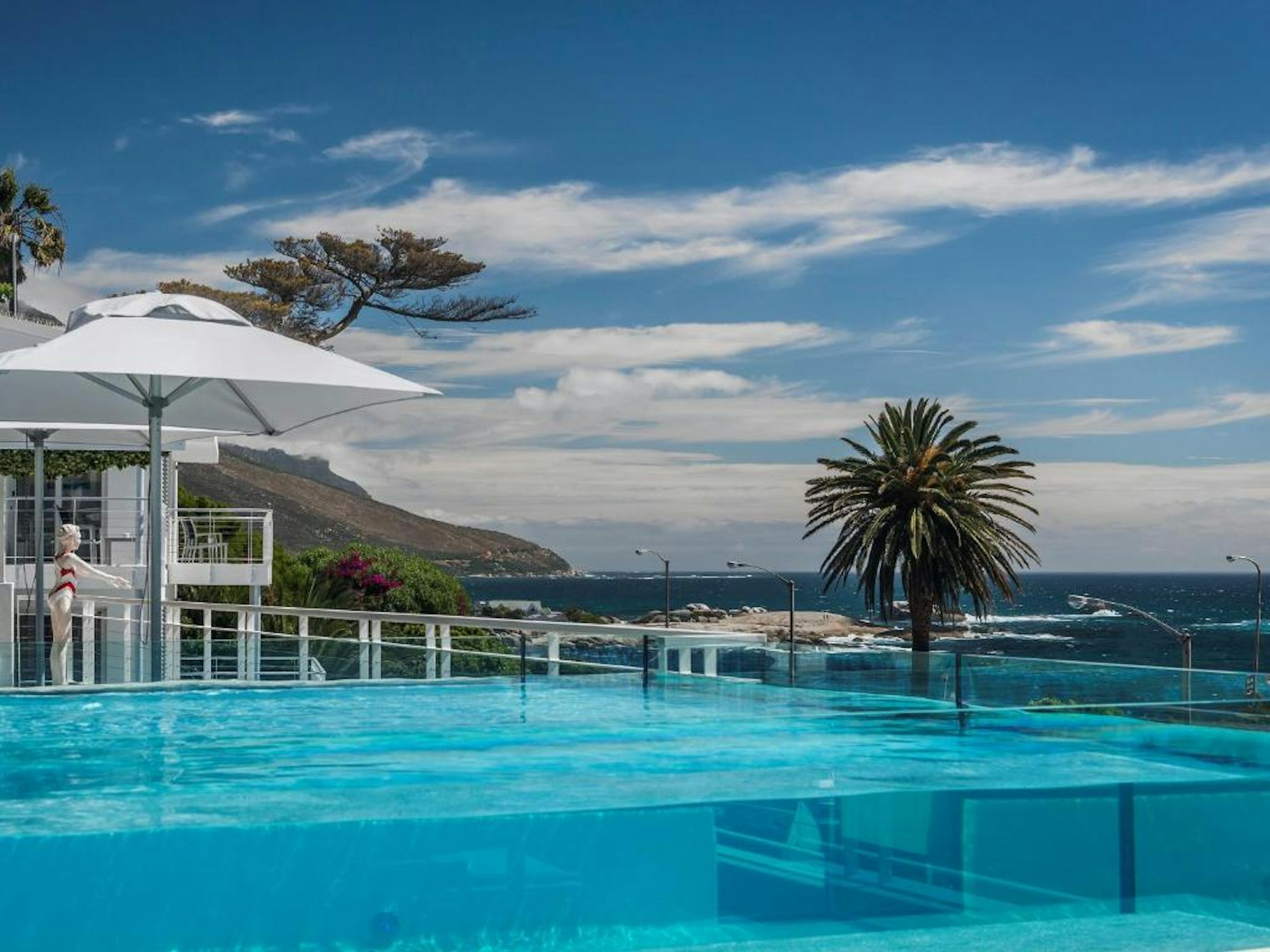 South Beach Camps Bay 43/44