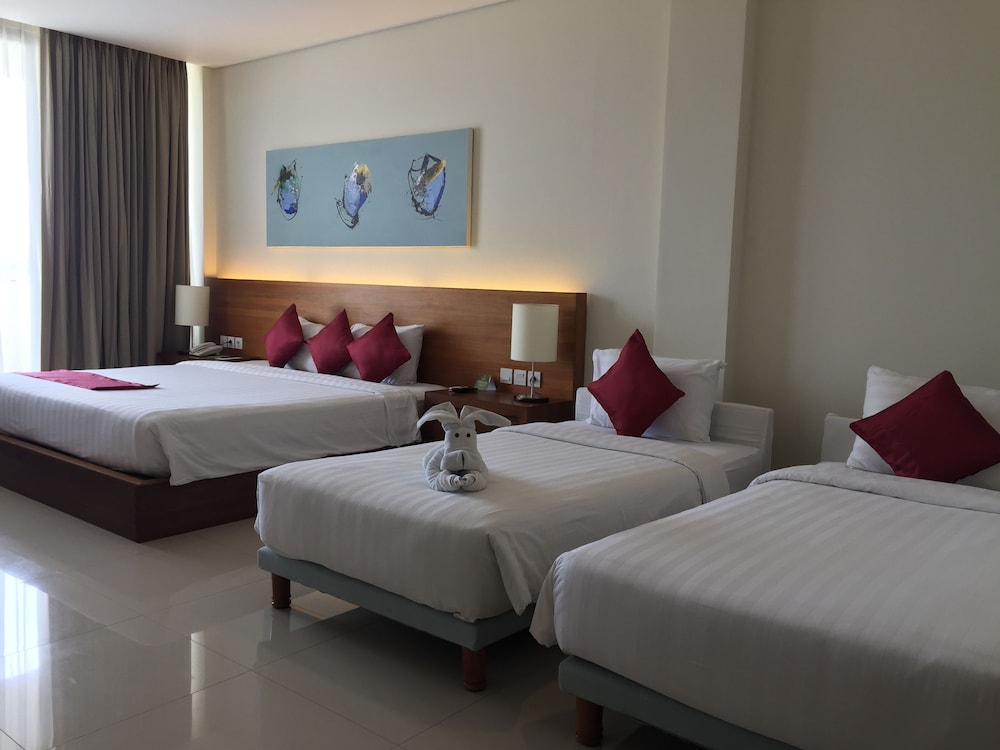 Taksu Sanur Hotel 20/76