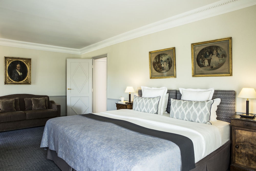 JUNIOR SUITE, CITY VIEW