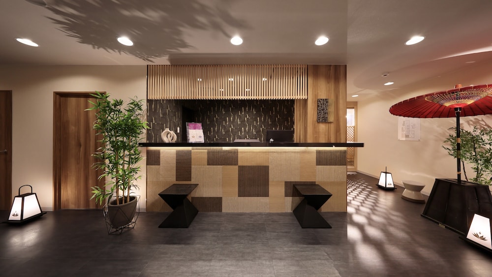 Gion Crystal Hotel 11/35