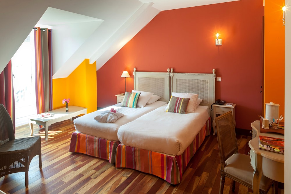 Qualys Hotel Auberge Du Manet 13/64