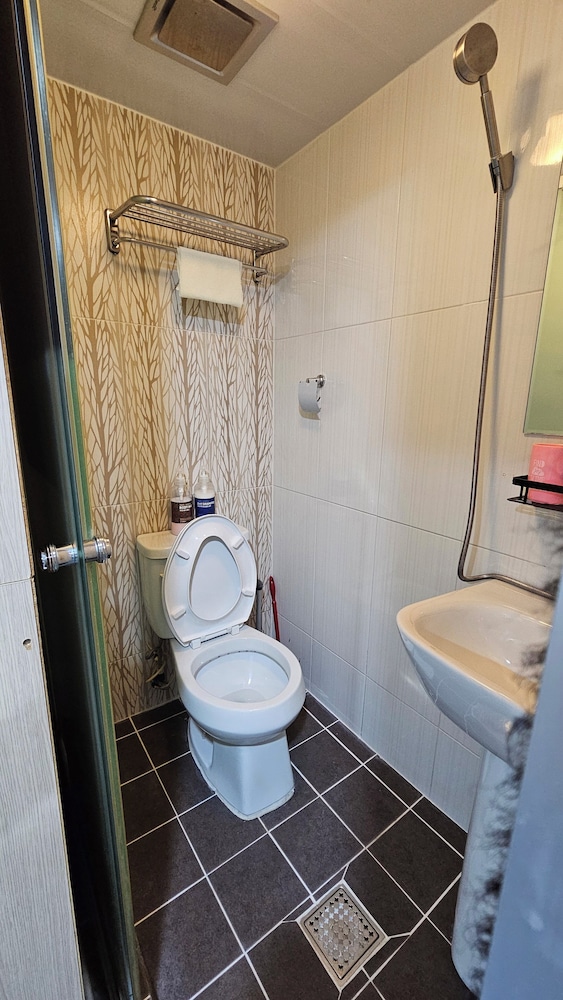 Stella Hostel 56/59